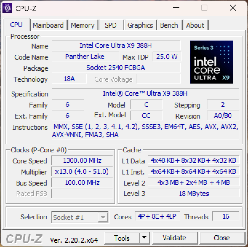 uberhardware's tweet photo. Quand on voit les performances atteintes par les derniers iGPU grâce à l'upscaling et la FG, on comprend que certains constructeurs commencent à sortir des laptops gamers sans contrôleur graphique dédié ! RDV sur Facebook pour quelques chiffres avec le Core Ultra X9 388H. https://t.co/oSBxSIWqor