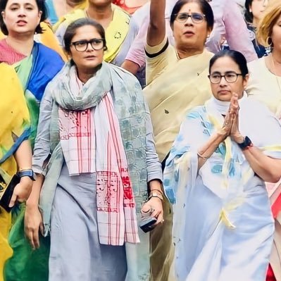 NewsAlgebraIND's tweet photo. BIG NEWS 🚨 HUGE SETBACK for Mamata. TMC Rajya Sabha MP Sushmita Dev resigns. BJP will gain this seat in bypoll. NDA heading towards 2-3rd majority in RS 🔥 https://t.co/1Q2PtnzgIM