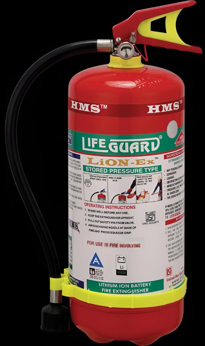 ufepl's tweet photo. Commercial fire extinguisherCommercial..For more info visit...https://t.co/fdxEHuiRth https://t.co/CC9k6lDmA0