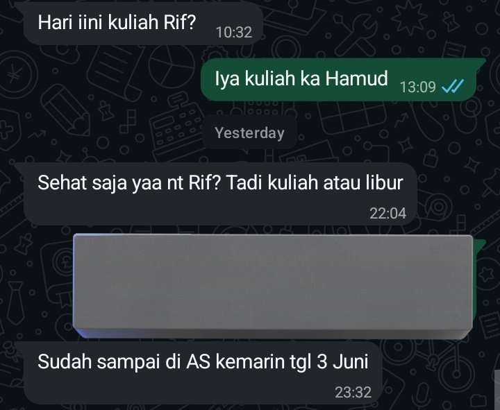 RifaBlfs's tweet photo. padahal gue mau ngikut abang gue jugaa ke AS tapi full ngampus anjirr https://t.co/xgcnz4pznY