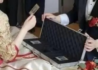 翅翅膀喵 tweet media