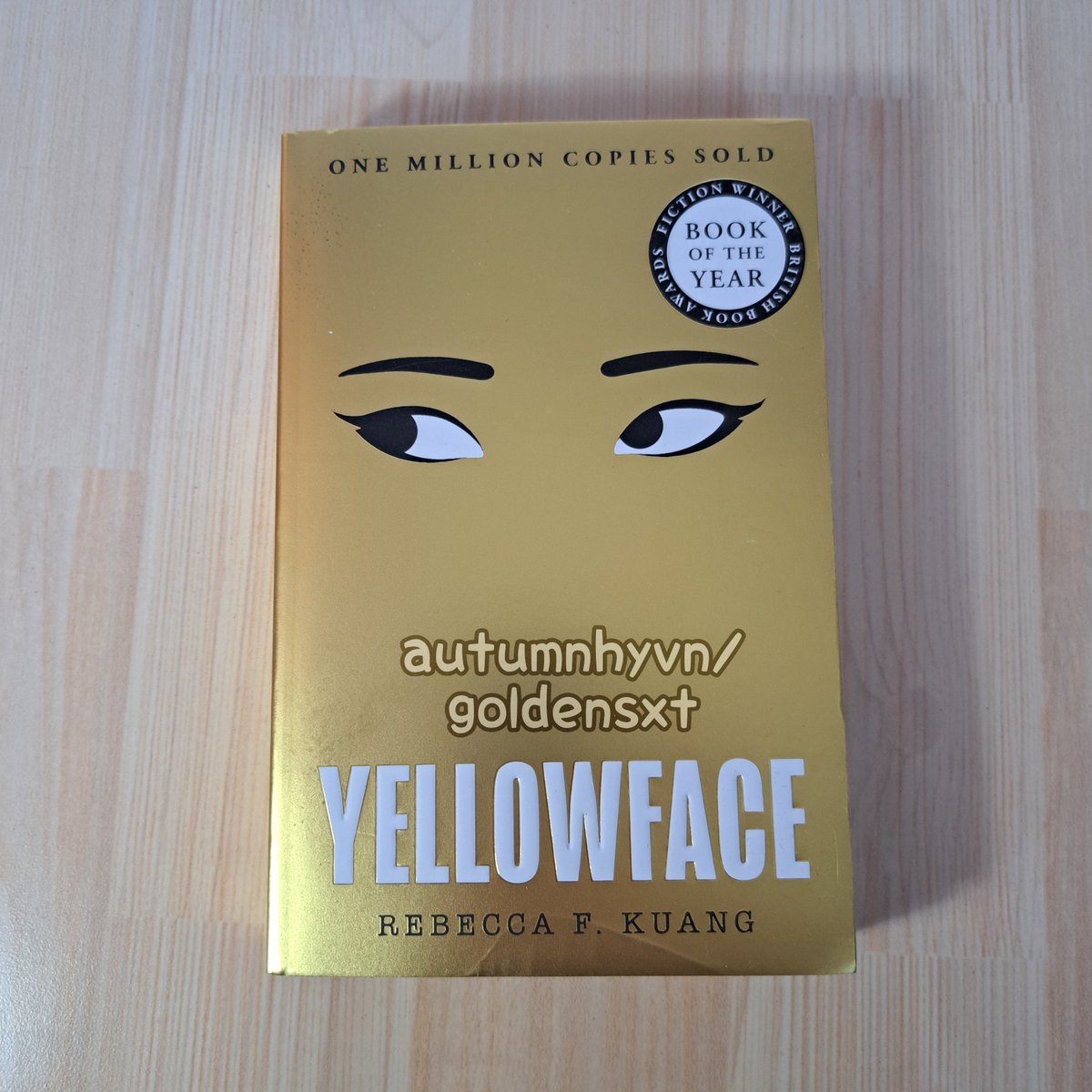 goldensxt's tweet photo. wts / want to sell

(PRELOVED Novel) R F Kuang - Yellowface (English ver, gold cover)

💰95k
📍Bandung
belum pernah dibaca

link di rep https://t.co/qVUit1q9za