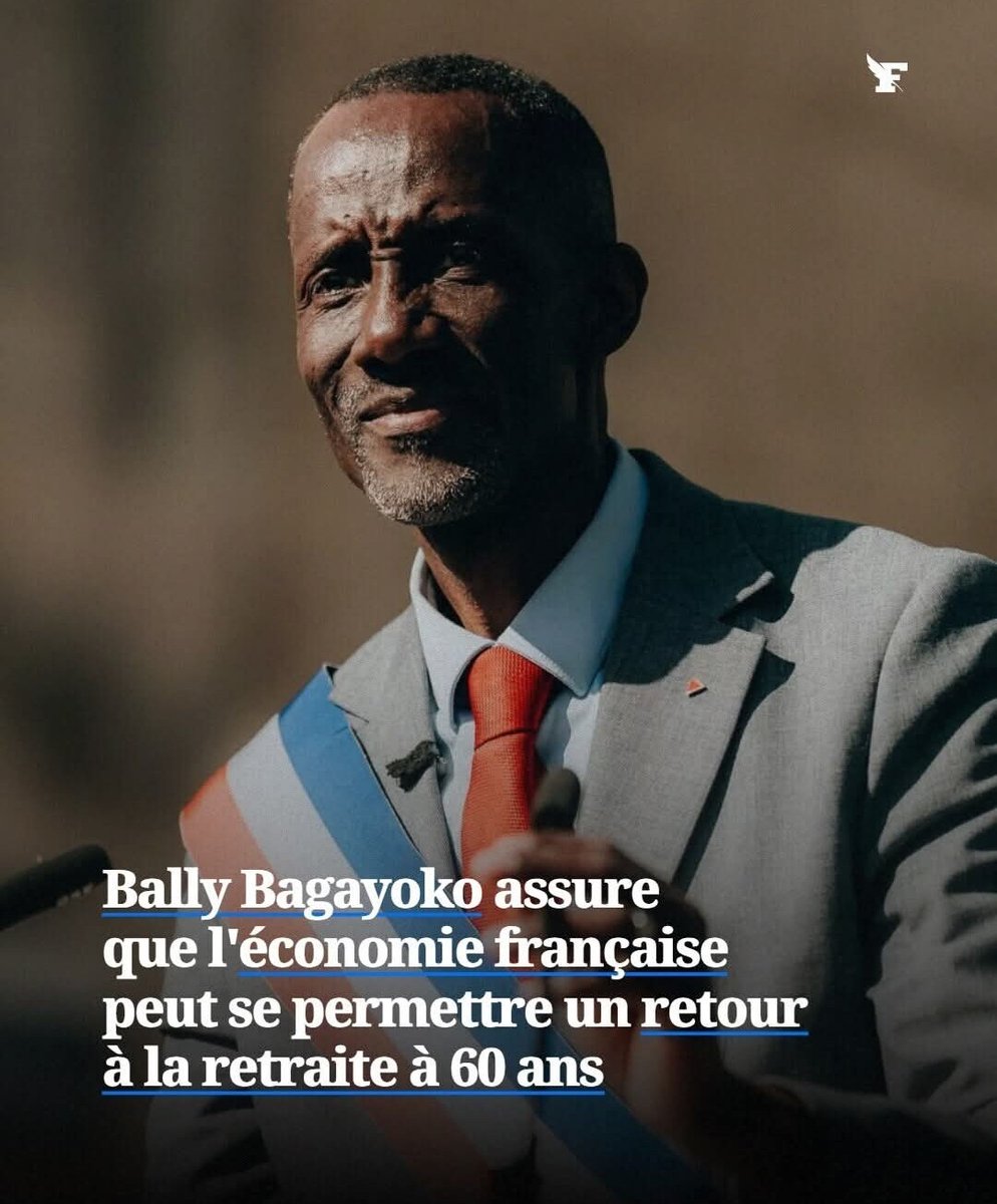 rachid_yusuf's tweet photo. Et si on commençait d'abord par la distribution de vélos? https://t.co/1EAIfRq9g0