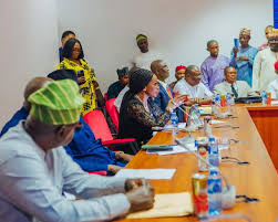 ennyola0015's tweet photo. Let's be realistic.
The South East Development Commission has received only about ₦16 billion out of a budgeted ₦140–₦250 billion since its creation.

 How do you expect a regional development commission to tackle decades of infrastructure deficits with that amount?

At best, you've created another bureaucracy. 
At worst, you've created a platform for the boys to galavant while the region's development challenges remain unresolved.

That's less than what some states receive from FAAC in a single month.