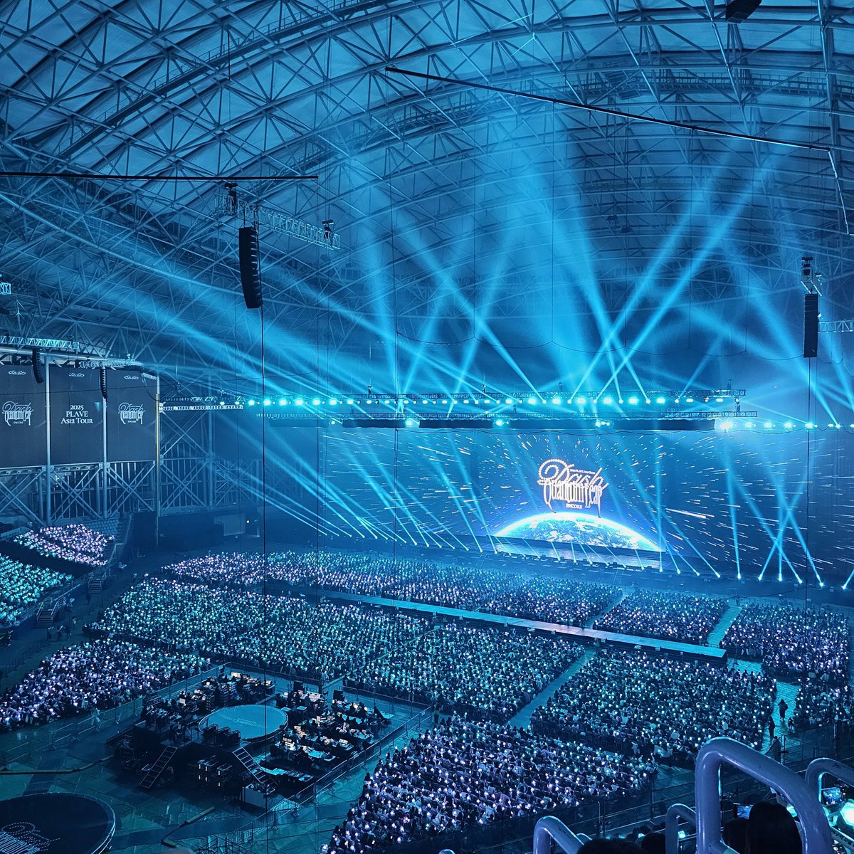 Pong_PLLI's tweet photo. 같은 고척돔 전광판
합동콘                         플레이브콘 https://t.co/yNoP5yn3px