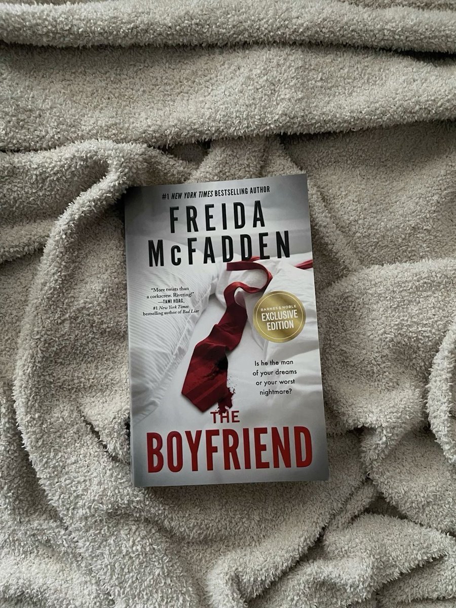nik0slibrary's tweet photo. #cr: the boyfriend ༉‧₊˚🕯️🔪‧₊˚.
⤷  ˗ˏˋ a reading thread ˎˊ˗ https://t.co/1xjnQiYqka