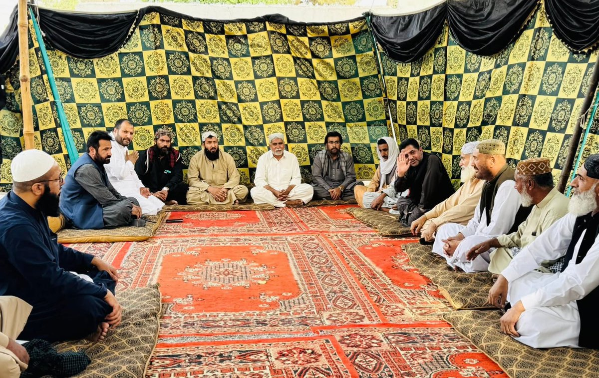 ullahkhan92's tweet photo. 9جون 2026

وزیرداخلہ بلوچستان/تعزیت کا اظہار 

کوئٹہ:وزیرداخلہ بلوچستان میرضیاء اللہ لانگو کی وحدت کالونی واقعے پرمتاثرہ خاندان سے ملاقات

کوئٹہ:وزیرداخلہ بلوچستان کا متاثرہ خاندان سے تعزیت کا اظہاراور فاتحہ خوانی کی 

کوئٹہ:وحدت کالونی میں پیش آنے والے واقعے پر انتہائی دکھ https://t.co/dynu881IzW