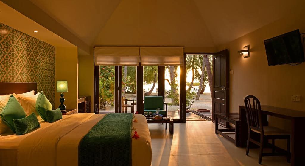 Hashtag_Hol_ZA's tweet photo. ‼Maldives on Sale - SAVE 40% ~ Wish List Wednesday Granted‼

📍Adaaran Select Huduran Fushi – Premium All Inclusive offers a holiday experience 
7 Nights from R38 153 pps
Availability : 08 May - 3- Sept 2026
https://t.co/WUMTkwBVYM
Ts&amp;C's https://t.co/FzDiJyzGMF