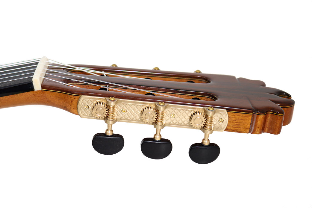 GdeLuthier's tweet photo. Recently arrived, new guitar Jose Antonio Lagunar Gran Concierto 2026.
Built with double back and double side to increase projection and sustain.
More information: https://t.co/SjfAeTFT4F

Play your Dreams !
https://t.co/BbXxmjKisE https://t.co/DEzZ5iSpeS