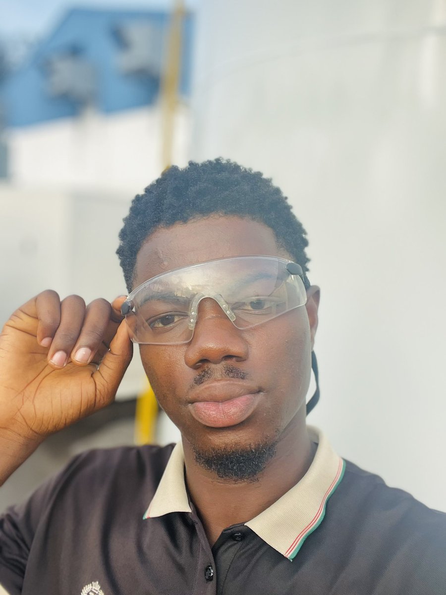 TIMILEYIN๐ก tweet media