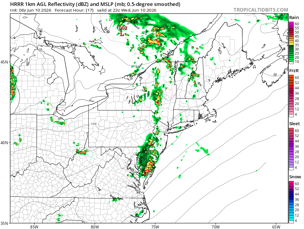 Philly_Weather1's tweet photo. Chance of storm through the afternoon and then a more organized cluster possibly in the evening

Heat cranks up tomorrow through the weekend https://t.co/OK8xNbVStd