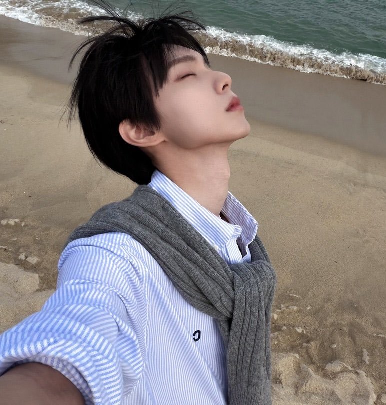 x4xliy's tweet photo. #혼자여행 #외로움 #힐링 #가을 #INFJ https://t.co/bLGSEDKGnQ
