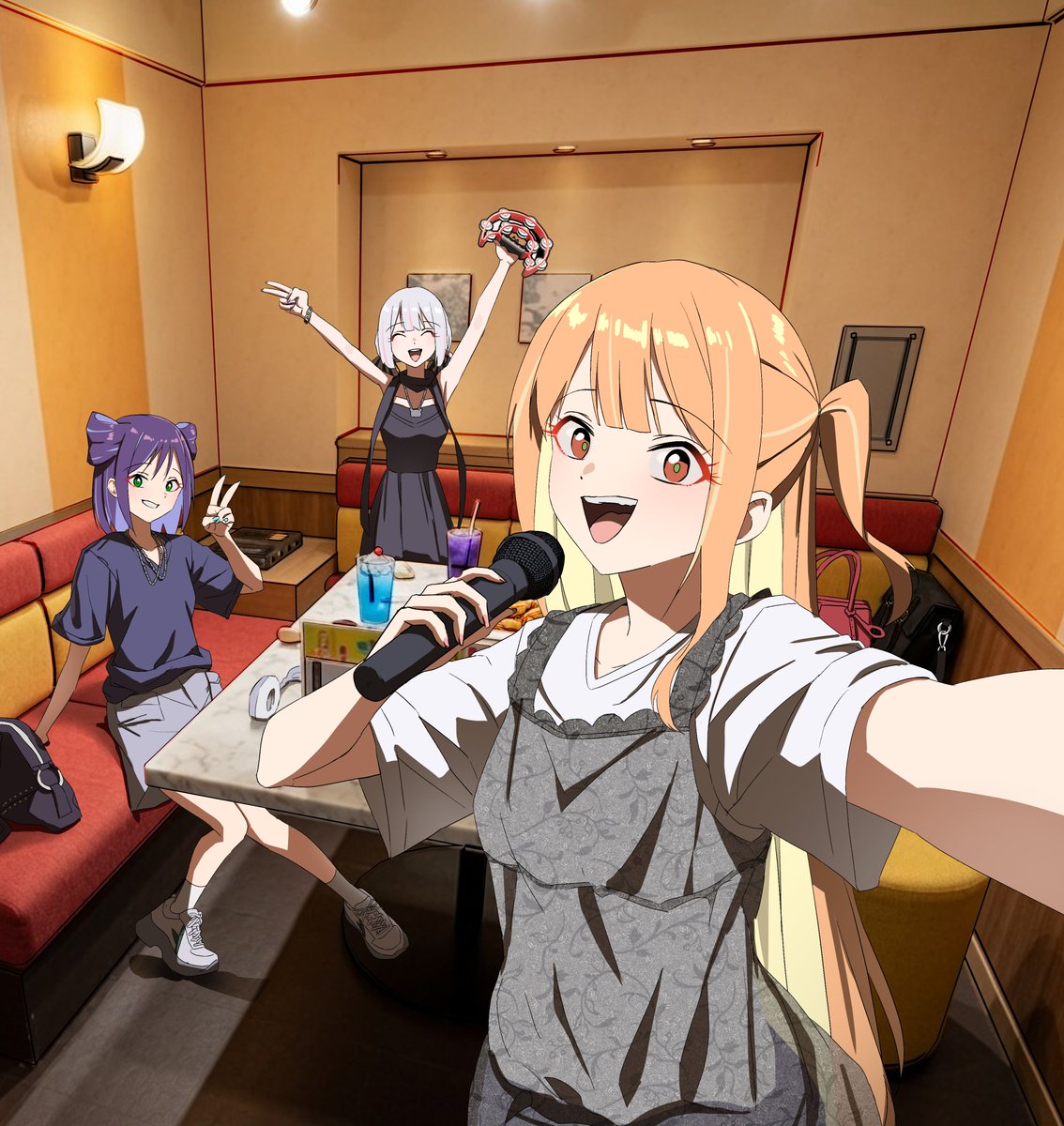 akzkfhd45's tweet photo. #超かぐや姫 #100日チャレンジ
[90日] 3人でカラオケ🎤 https://t.co/fg7ZWS7hOp