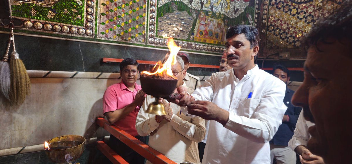 PramodDelu's tweet photo. आज पावन शक्ति पीठ भद्रकाली मंदिर में पूजा-अर्चना कर माँ काली से माननीय प्रधानमंत्री @narendramodi  जी के सफल नेतृत्व में राष्ट्रसेवा के 12 वर्ष पूर्ण होने पर उनके उत्तम स्वास्थ्य, दीर्घायु एवं राष्ट्र की निरंतर प्रगति के लिए प्रार्थना की।
 #LongestServingElectedPMModi #ModiAt12 https://t.co/LSVwPUHLR3