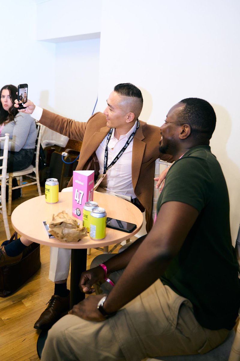 FitterCircle's tweet photo. Some candid captures from our Affilifest meetings! https://t.co/DoZgEjJfKf
