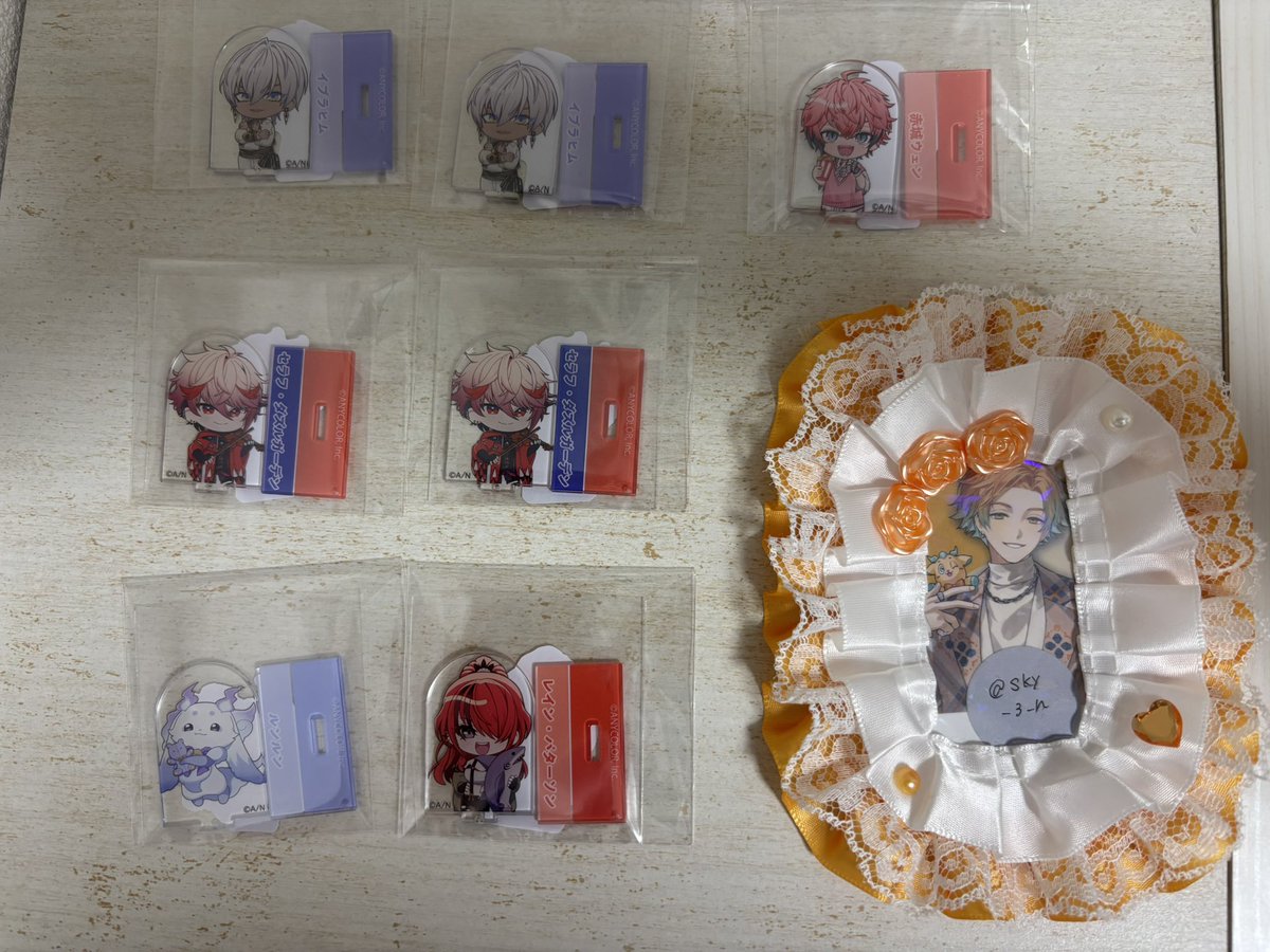 Sky_3_n's tweet photo. 〖交換〗にじさんじ チョコエッグ

〖譲渡〗画像1枚目

〖求〗画像2枚目の方

固ツイ必ずご確認ください
検索からでもお気軽にお声掛けください https://t.co/jEe9lTSOE7