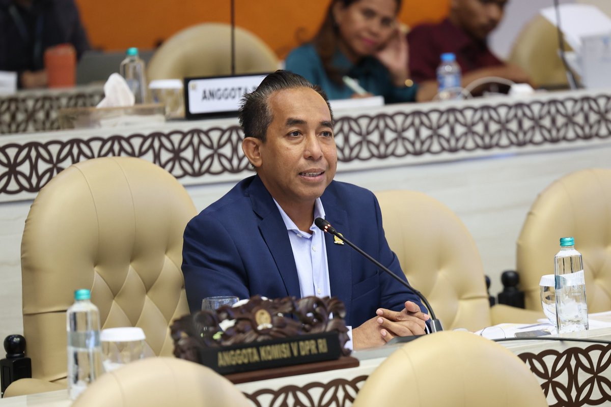 DPR_RI's tweet photo. Kenaikan Tarif Tol Dinilai Perlu Pertimbangkan Lonjakan Jumlah Pengguna
https://t.co/tEPtl8mpVW https://t.co/hWl7x39DhR