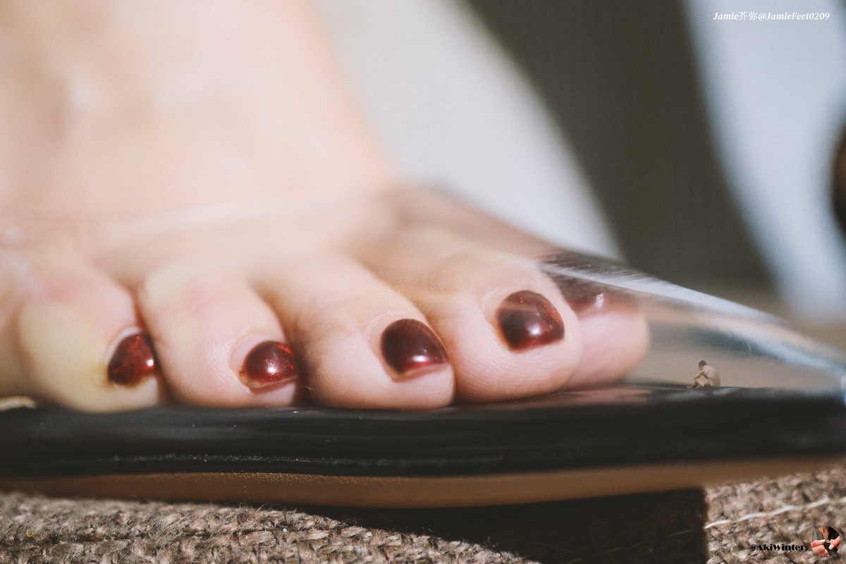 AkiWinters's tweet photo. Either trapped in her shoe or in her stocking's there is no escape from @JamieJiemi29 my life is in her hands.  The smell, the taste, the dominance will always overcome me.  There is no escape, no mercy, just feet.  My life is hers.

#giantess #sizetwitter #feet https://t.co/AQg8eQDhhv