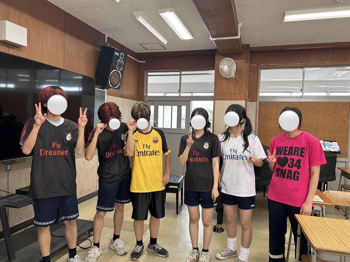 ichigao_chorus's tweet photo. こんばんは⭐️市ケ尾高校合唱部です！
本日体育祭の部活動対抗リレー(パフォーマンス部門)に出場しました♪
いつでも部員大募集中です！！
#市ケ尾高校合唱部　#合唱部　#合唱好きとつながりたい  #体育祭 https://t.co/5XTmVW81VF