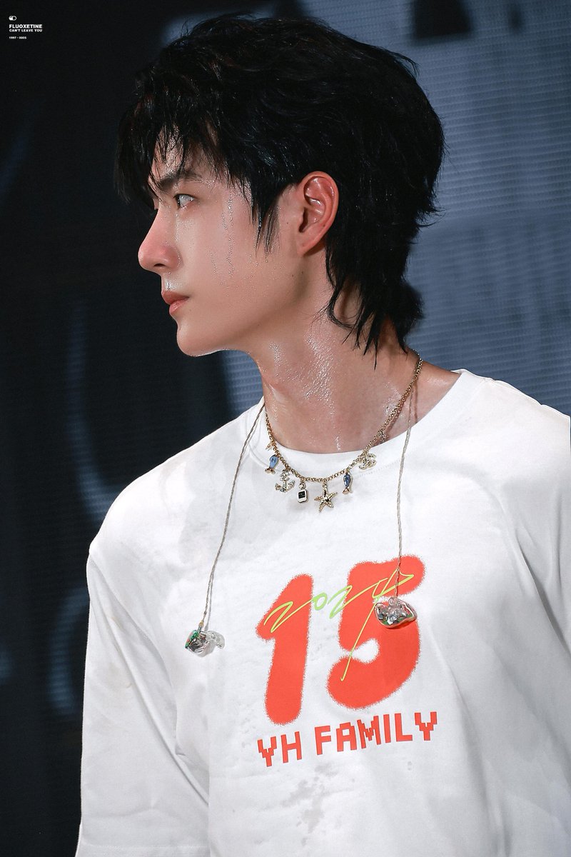 tk_1996s's tweet photo. เหงื่อเต็มหน้าเต็มคอ แต่เมคอัพยังเป๊ะอ่ะ เป็นนี่ หน้าเยิ้มหมดแล้วมั้ง 😂 https://t.co/vgABA9rdny
