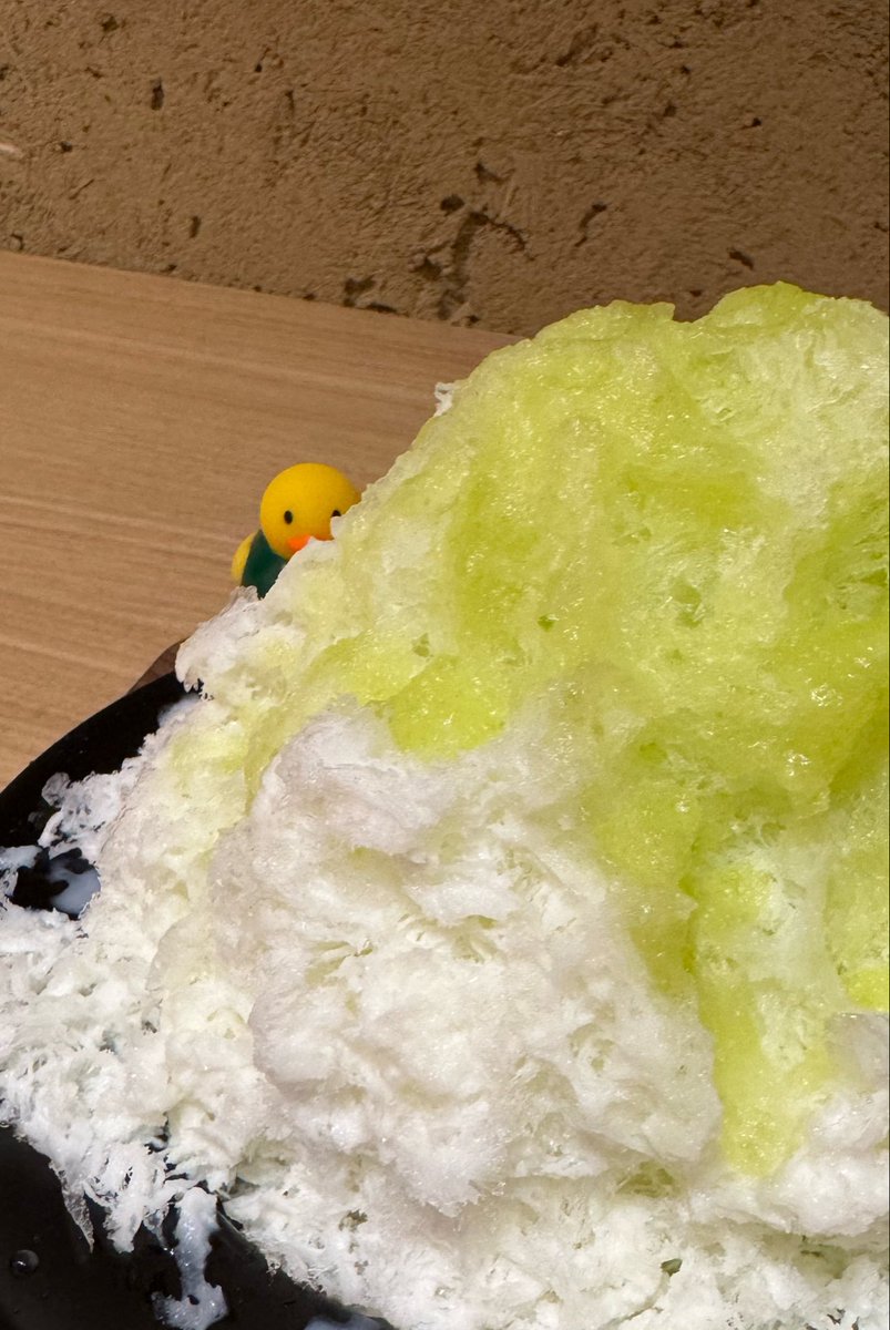 merowharmony's tweet photo. 横浜限定出店の「ひみつ堂」
何年か前に山中には行ったけど…近場行けるなら行くしかない‼︎ってことでかき氷🍧
今回は、メロンミルク🍈
美味しかった✨ https://t.co/wIx3JlWrlN
