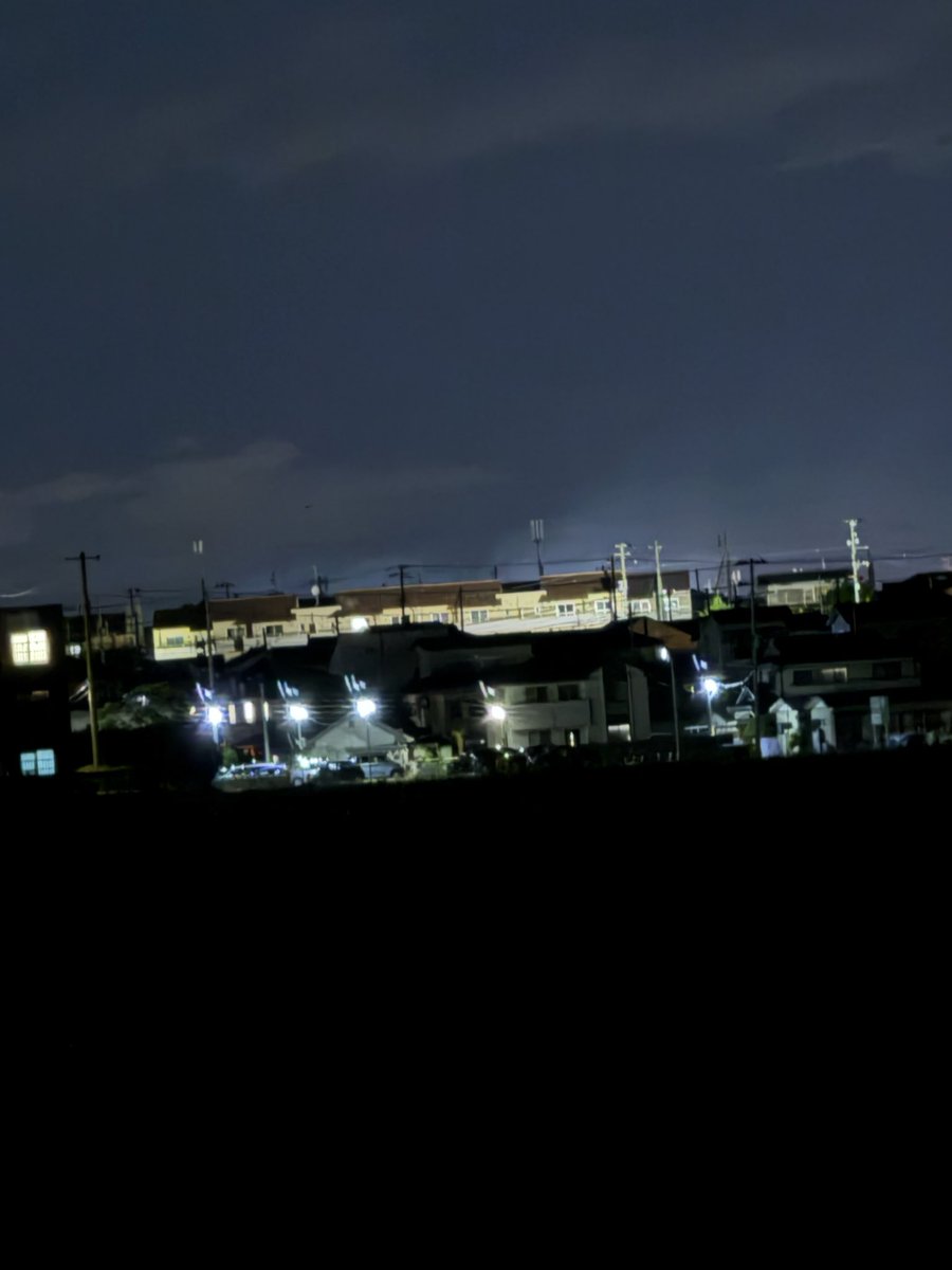 muchaburu's tweet photo. 鎮火した模様。

郡山市大槻火災
現在火災発生。
#郡山市大槻火災
#福島県郡山市大槻火災
#福島県火災ニュース https://t.co/nLsVFJNGoH