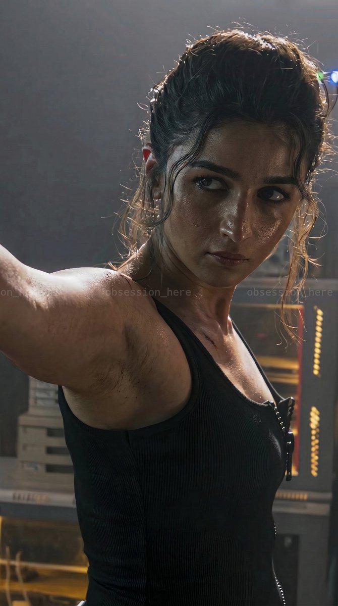 killshot630806's tweet photo. She didn't even shave her armpits for the movie, so unprofessional 🤮🤮 https://t.co/QFp4ydzX4Q