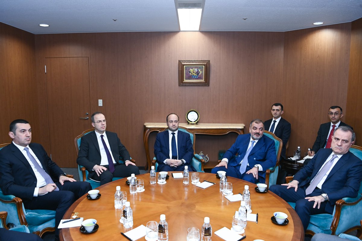 Bayramov_Jeyhun's tweet photo. Honored to address a roundtable discussion at the Japan Institute of International Affairs, @JIIA_eng, during my official visit to Japan.

I shared Azerbaijan’s perspectives on regional and international security, economic to development, energy security, connectivity, and the evolving geopolitical landscape.

I also highlighted the potential of Azerbaijan–Japan cooperation in trade, transport, investment, energy, green technologies, digital transformation, and innovation.

The discussion provided an excellent opportunity to exchange views with representatives of think tanks on regional developments, the Armenia–Azerbaijan normalization process, post-conflict reconstruction efforts, and the importance of international cooperation in addressing global challenges.