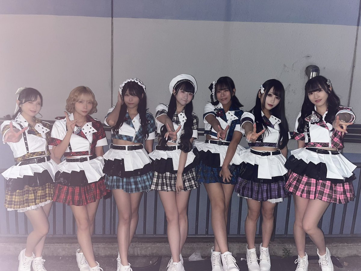 READYTOKISSoffi's tweet photo. 本日は「1000CLUB SUPER LIVE 2026」お越しいただきありがとうございました❕

🫧セットリスト🫧
Long Distance~長距離エアプレイン~
STAR LIGHT〜星色のこの気持ち、空に映れ〜
愛A.S.A.P.
エメラルド・クリームソーダ

次のライブは13日（土） 📍新宿LUMINE0❕ https://t.co/LIT2ZbJwIf