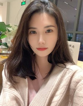 KarpHasan's tweet photo. @dlili662299 浙江宁波 28岁，毕业一直自己在这边打拼，现在工作稳定了，没有过长期恋爱的经历，最近身体空虚的厉害，想找个粗硬的大武器来彼此解决，合适可考虑长期发展 https://t.co/cnT1AtfuMb