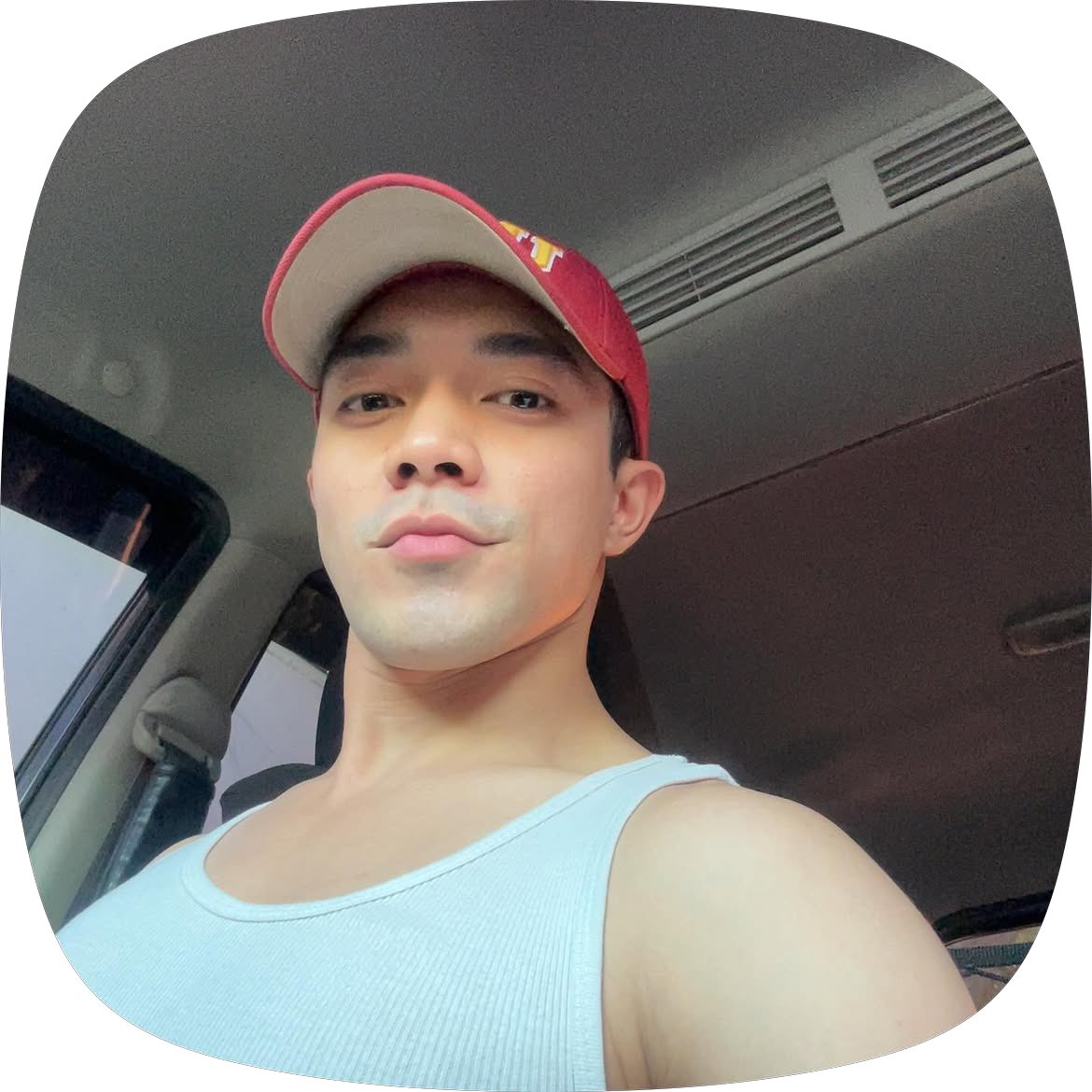 jhohovi's tweet photo. from instants https://t.co/7pfBfBgcq6
