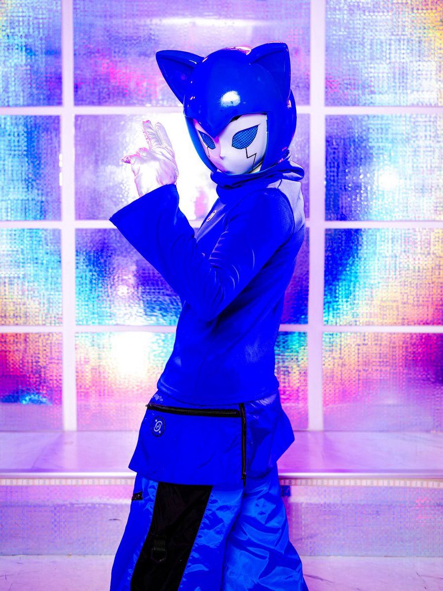 twinkle_sprite's tweet photo. Friend or Foe…?
The Blue Warrior, Compiler, Appears!

📸 @ambitake https://t.co/ciR8wtmiC7