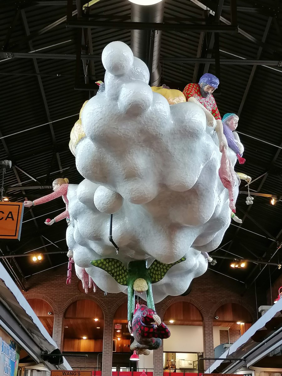 skymanuelima's tweet photo. O ByWard Market é um verdadeiro cartão-postal de Ottawa, um lugar vibrante e cheio de vida. Com uma rica variedade de lojas, restaurantes, cafés e bares, o mercado é um verdadeiro paraíso para compradores e gastrónomos. #ByWard_Market #Ottawa #Canadá #mercado #travelphotography https://t.co/QpGyJbLsDG
