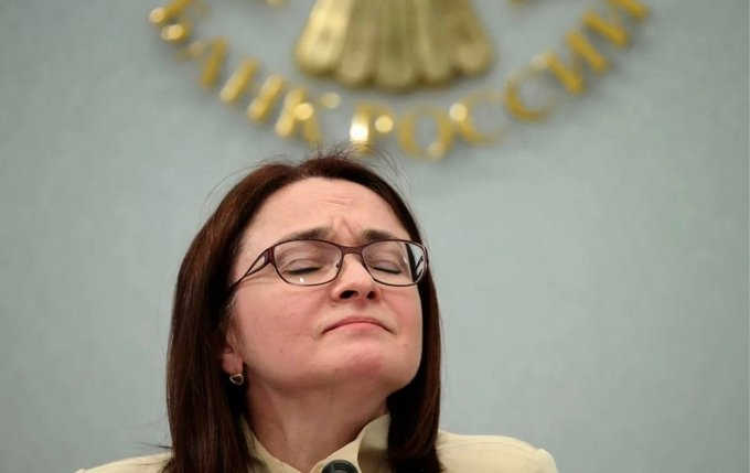 Пан Пачковский tweet media