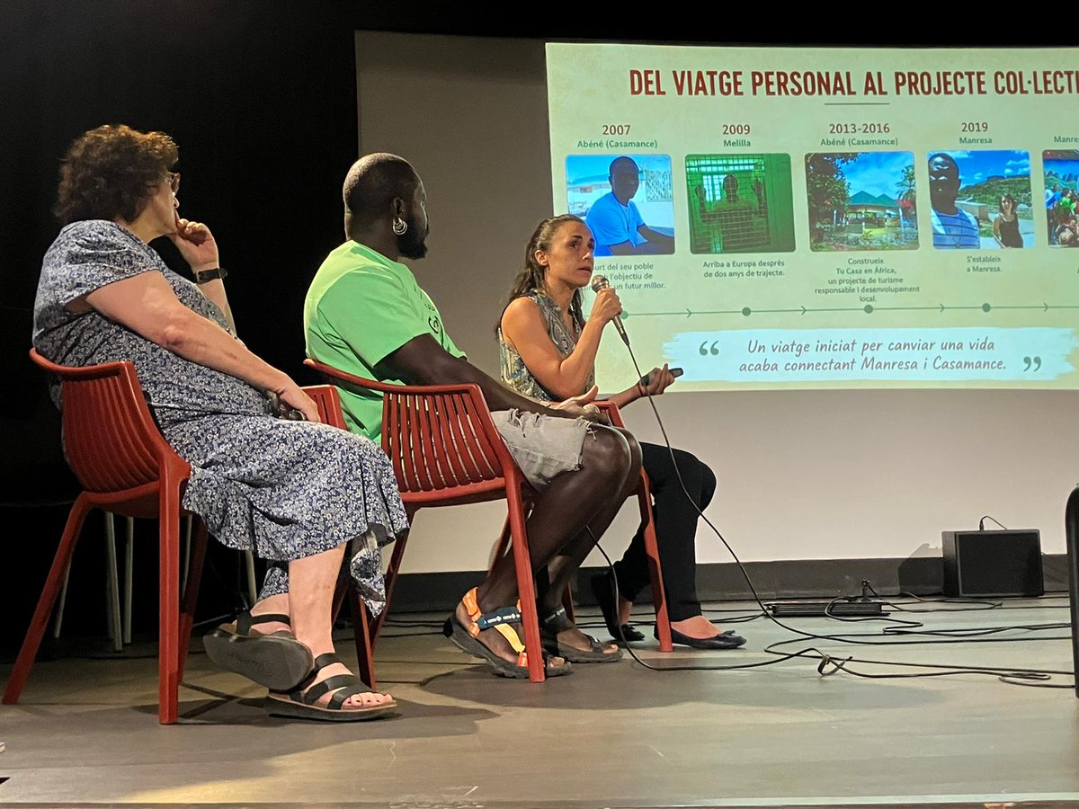 FonsCatala's tweet photo. Manresa celebra els 30 anys de la regidoria de Cooperació amb les ONG i entitats de la ciutat. L'acte ha comptat amb la participació del president del Fons Català, @jordicuadras, que ha posat en valor la cooperació municipalista https://t.co/kDDvGPc4NS