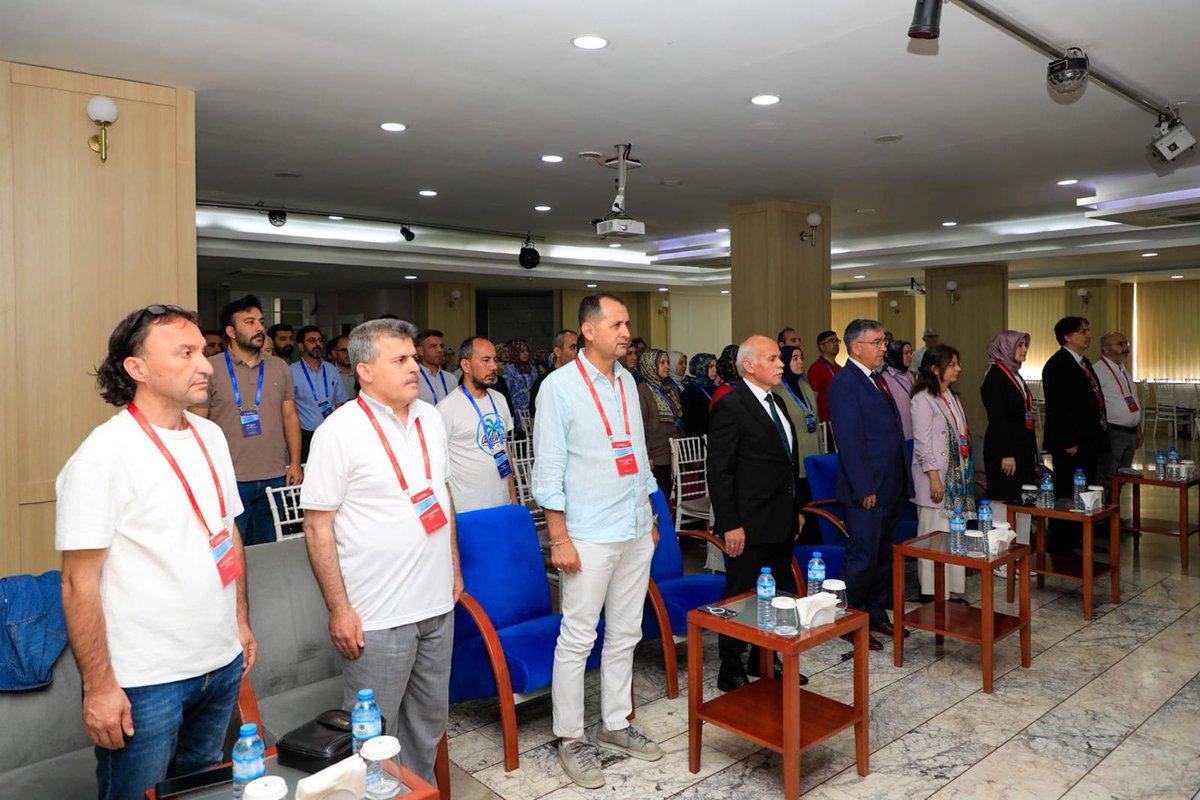 antalyamem07's tweet photo. 📍 Antalya Öğretmenevi

Bakanlığımız Din Öğretimi Genel Müdürlüğü koordinesinde, İl Millî Eğitim Müdürlüğümüz ev sahipliğinde düzenlenen "Türkiye Yüzyılı Maarif Modeli Çerçevesinde Dönüştürücü Öğretmen Profili Olarak İmam Hatip Liseleri Meslek Dersleri Öğretmeni Araştırma, Geliştirme ve Eğitim Projesi" çalıştayı Antalya Öğretmenevi'nde başladı.

Çalıştay kapsamında; Türkiye Yüzyılı Maarif Modeli'nin eğitim anlayışı doğrultusunda meslek dersleri öğretmenlerimizin dönüştürücü rolleri, öğretmenlik mesleğinde araştırma-geliştirme kültürünün güçlendirilmesi ve eğitimde niteliğin artırılmasına yönelik çalışmalar ele alınacak.

@tcmeb @Yusuf__Tekin @Mehmetyasineris @AntalyaValilik