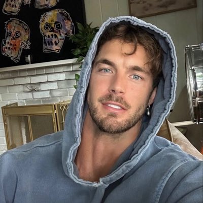 JimmyKimmer6's tweet photo. #NewProfilePic https://t.co/aByLi7kWNl