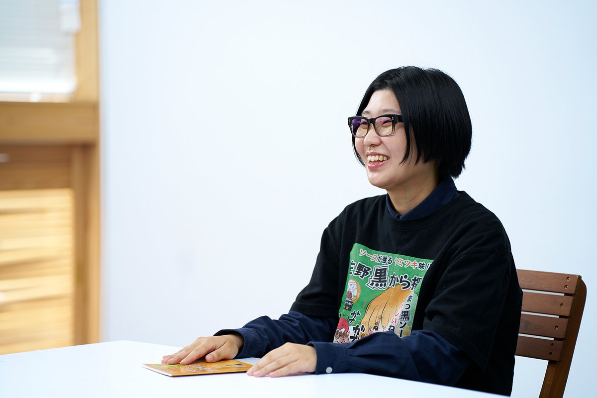 thincJournal's tweet photo. 『独立した時は、マンガを仕事にできると思っていませんでしたが、知人からの依頼も含め、仕事の実績をSNSにこまめに公開していました。それを見て興味を持ってくださった方から問い合わせが入るようになり、徐々に依頼が増え、広がっていきました。』by.小菅慶子さん（いちごとまるがおさん）（@keikokosuge103）

#栃木県 #負けるなギョーザランド #ご当地マンガ #thincJournal