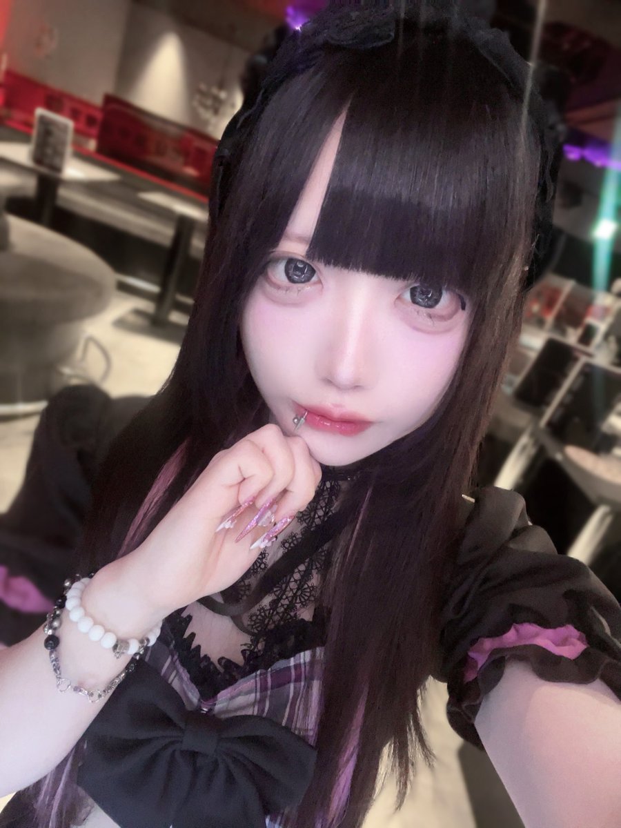 1ldk_azu's tweet photo. いみょす らすとまで https://t.co/nR4vCYvmvK