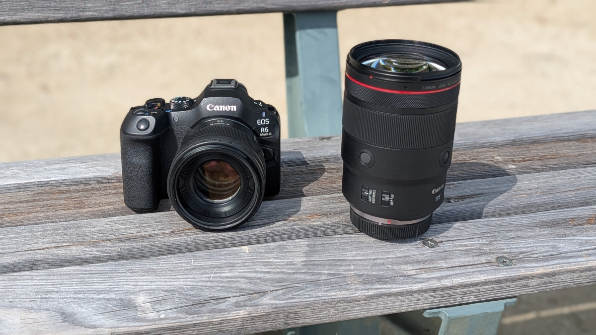 kajagadget's tweet photo. 最新の「EOS R6 Mark III」を実際の撮影の現場に
連れ出し、その操作性や描写におけるメリットを
解説しました。
撮影のリズムを崩さない、道具としての高い完成度。
 https://t.co/B0EINFPB3I

進化した被写体認識や機敏なAF性能。
子供を離さない粘りの良さと、
ダイナミックレンジの広さ。

カメラの設定を見る必要がなくなるよう、 記事内で設定画面をクルクルと切り替えられる UIを作りました。是非体感してみてください。

#カジャガジェット #EOSR6MarkIII #Canon 
#ポートレート #カメラのある生活