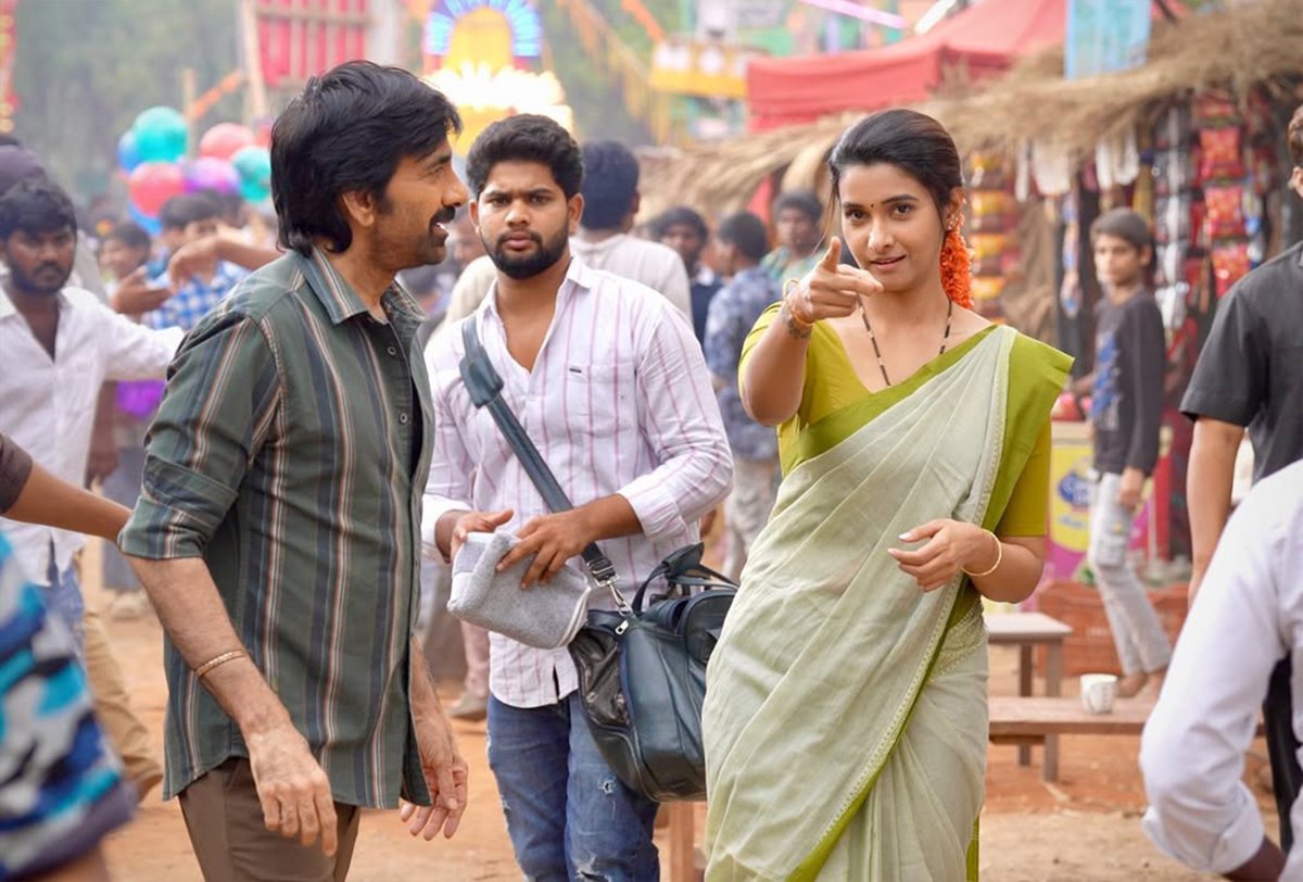 FilmyFocus's tweet photo. Bts Clicks From the sets of #Irumudi 📸

#IRUMUDI in cinemas from 𝗔𝘂𝗴𝘂𝘀𝘁 𝟮𝟭𝘀𝘁, 𝟮𝟬𝟮𝟲 

Starring MASS MAHARAJA @RaviTeja_offl

A @ShivaNirvana film 🎬 https://t.co/FO7E42UDv0