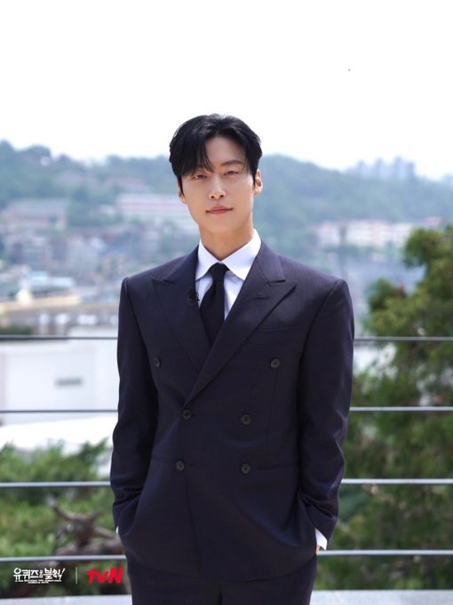 heonamjunTH's tweet photo. เตรียมพบกับฮอนัมจุน ในรายการ
You Quiz On The Black เร็วๆนี้
ทางช่อง tVN ชาเซกเย All Block
#HeoNamJun #허남준 #ฮอนัมจุน 
#MyRoyalNemesis #멋진신세
cr. IG : youquizontheblock https://t.co/3IPAuIvcrz