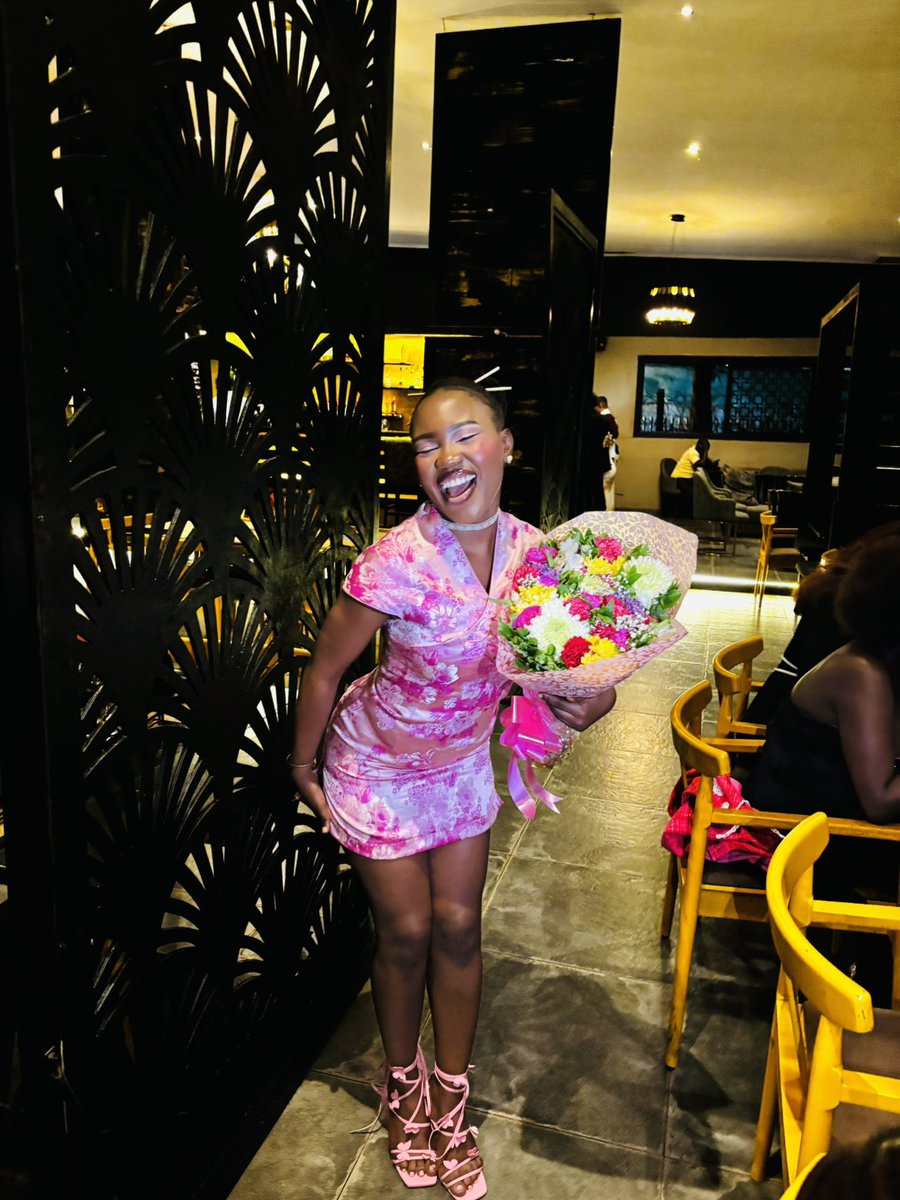 pauli_eja's tweet photo. Happy big girl birthday to me! I very grateful and loved girl 
A very satisfied quality time babe! https://t.co/Gh7VsUScdK