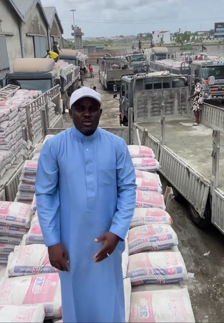 imran_services's tweet photo. I shared a post yesterday about the “little gains” in the cement business which is similar to recharge cards.

This follows a screenshot post showing that you may not make up to ₦500k profit on ₦10 million worth of cement bags, showing it's not really lucrative especially for small sellers like our retire parents who open shops for such business. 

A big sis who is already in the business showed how much she makes from ₦11 million within a few weeks, which is possible because she sells off trailers or trucks to construction workers and home builders, and some people came from nowhere to call her a scammer. Another person asked, “Who are you selling to?” insinuating she's lying.

This is why I rarely post business-related things anymore. Instead of learning or asking questions respectfully, some people will often rush into the comment section with insults, assuming everyone is like them.

Even if do any business and failed, some people are lucky with it, and your experience can not be for everyone. Same course and school someone hates, is what change the life of another. And they can be in the same class. But each will brag that I have been there before. If you are there, someone else have also been there. 

A boy born in 2000 will see a comment that does not align with his view and immediately respond rudely. I will not tolerate that on my page.

On this same Facebook, there are consultant doctors you would “dobale” for if you met them during a hospital visit. There are professors, high chiefs, respected elders, multimillionaires, and people doing serious businesses in different sectors. But you may never know because some of them do not post pictures or use names that make them look “big.”

That is why you should not rush to insult people’s views. If you are curious, ask respectfully. Even if you are older than the person, respect costs nothing.

One of the biggest suppliers of building materials in the whole South-West is on this Facebook. He likes posts and comments once in a while. His business in Ibadan is worth billions of naira, and about 100 people work for him. I knew his business before I knew him personally, and I was happy to reconnect with him on Facebook years later.

If someone like that drops a comment about the iron rods business, a sensible person does not need to know who he is before applying wisdom and trying to learn more.

This is how to use social media to your advantage. A single contact from Facebook can change your life for good.

Use sense when you are on social media. Do not be a rude internet troll.

It would hurt to restrict comments to only friends and not followers because there are amazing people following us who add real value to social conversations. I believe anyone who can comment on social media is educated to some extent, so let us behave accordingly.

I will keep deleting insulting and irrelevant comments on my posts or page whenever I see them, and I will block such people. Do not be a bully.

©️ Elu Ọmọ Elu