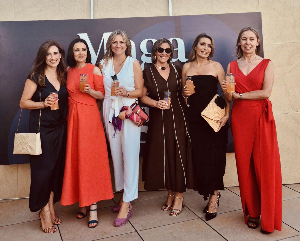 Fasmida's tweet photo. Maravillosa gala de #Magas de @elespanolcom con una anfitriona espectacular. Gracias Cruz Sánchez De Lara por la invitación. https://t.co/tKjDOnfW9l