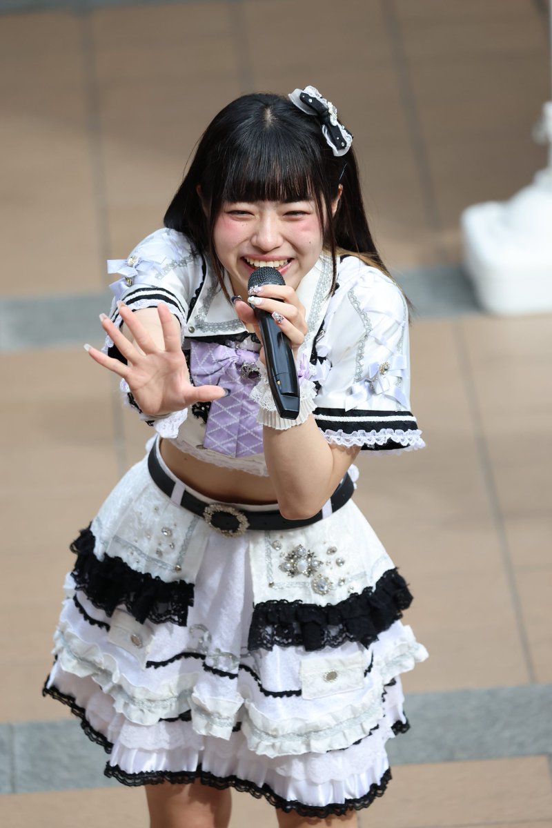 WvZmsd's tweet photo. 6月6日、湊町リバープレイス押忍フェスライブより

ChanceMovementの恋月なぎちゃん、その２

#ChanceMovement
#恋月なぎ
#なぎちゃのツキヨミ https://t.co/yNGw8WhIuX