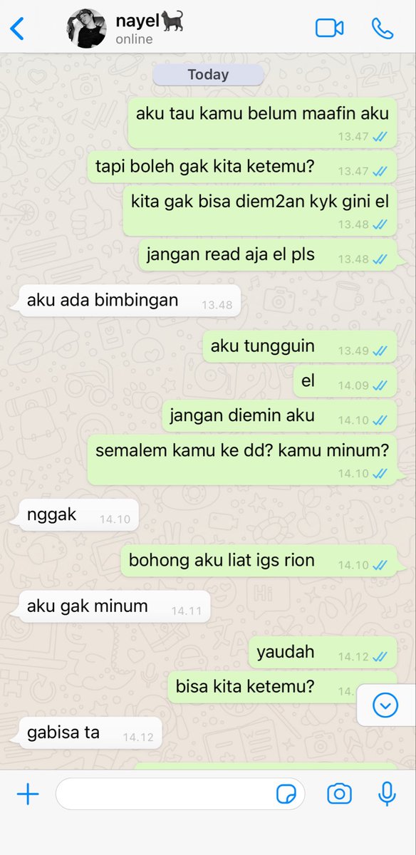 chopiessu's tweet photo. berantem sama pacar brondong 

ohyul x oc few tweets au https://t.co/VXUfguTisu