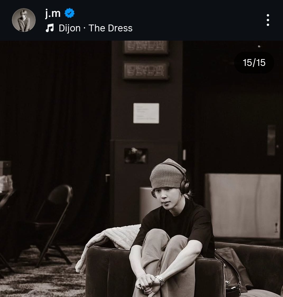 vmnjieun's tweet photo. big fan of vmin's playlist https://t.co/Ni6pZd1oAV