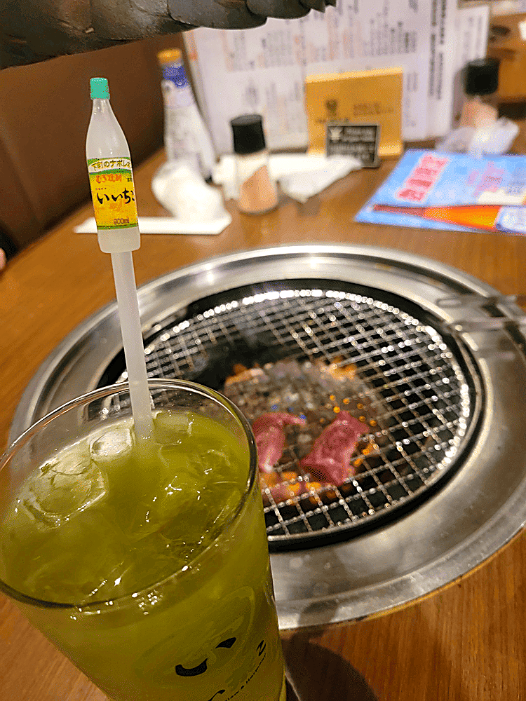 foodrinkgroup's tweet photo. 【いい茶こ川柳】vol.48

　　いい茶こが
　　　余分な脂
　　　　流します

【店名】
肉と酒 ホルモン酒場さんたま 南大沢店
場所は、京王線南大沢駅から徒歩2分、フレンテ南大沢5階東京ミートレア内！

<PR>
いい茶こマーケティング
#いい茶こ 
#いい茶こ川柳はじめました https://t.co/8Riz3dGv5Q