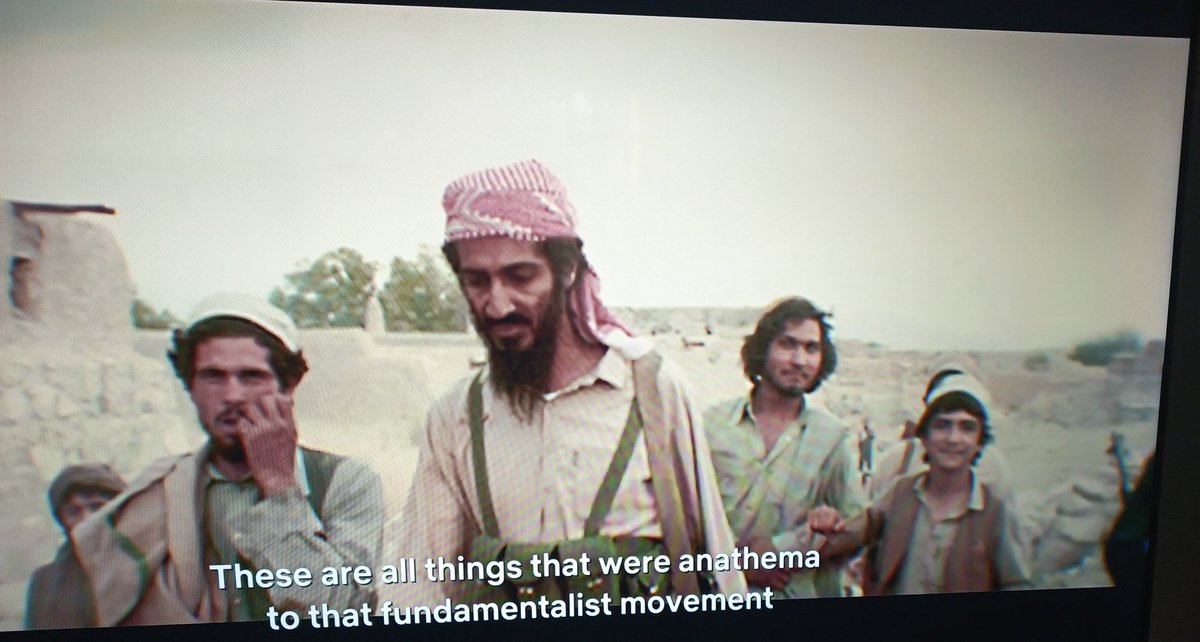 7signxx's tweet photo. This is Osama Bin Laden. But the people behind him all look Israelish... https://t.co/eXJFB3ZJDj